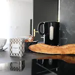 Apartamento L'antichambre, Neuf Avec Jardin à 100m De La