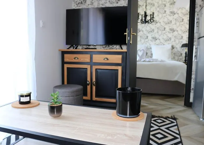 L'antichambre, Neuf Avec Jardin à 100m De La