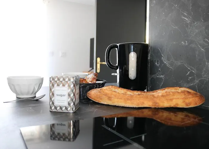 דירה L'antichambre, Neuf Avec Jardin A 100m De La